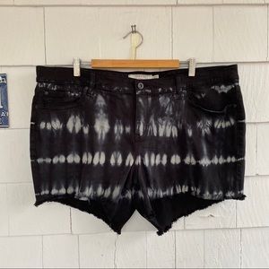 Torrid Dip Dye Tie Dye Black Denim Shorts